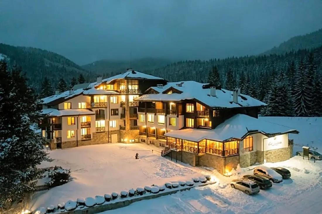 Secret Lake 533 At Oak Residence Smolyan Exterior photo